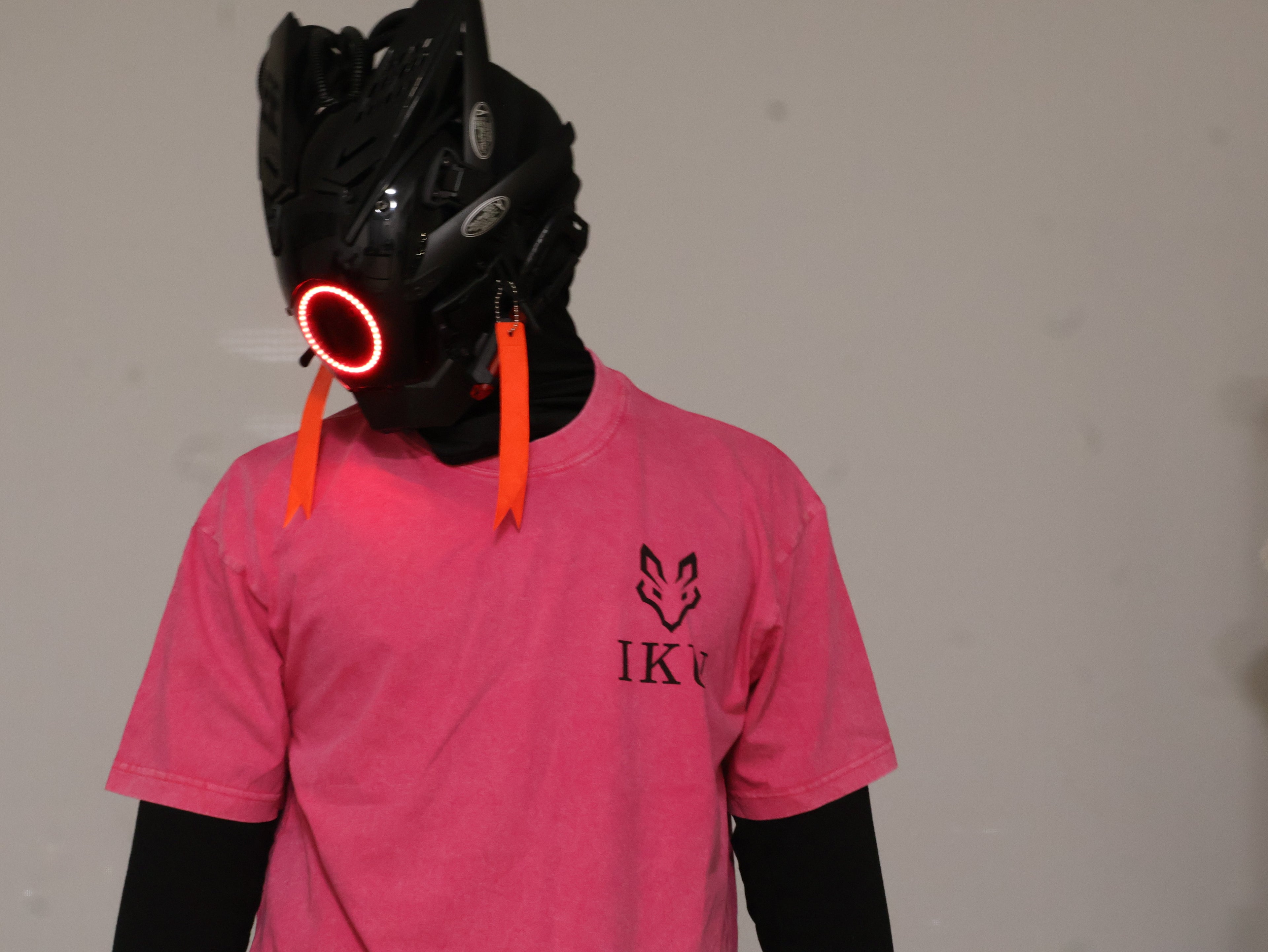 Iku Code: 002 - Pink