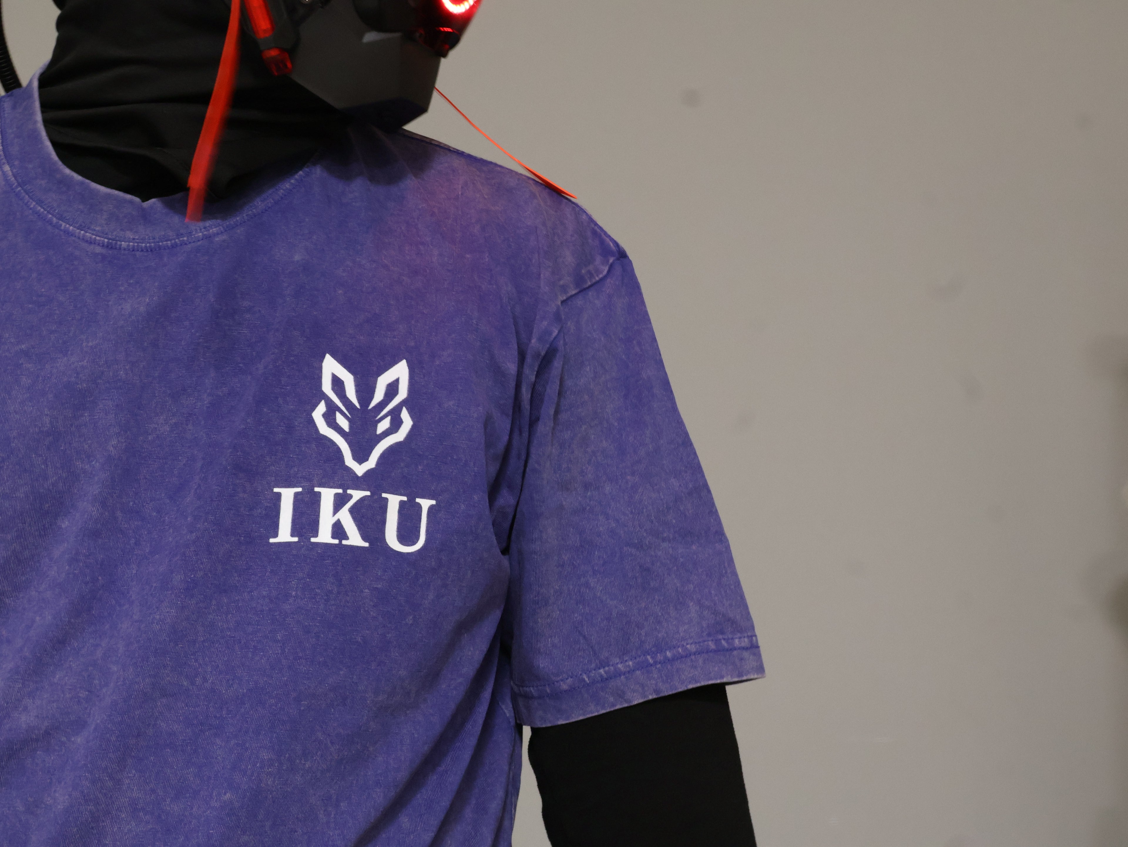 Iku Code: 002 - Blue